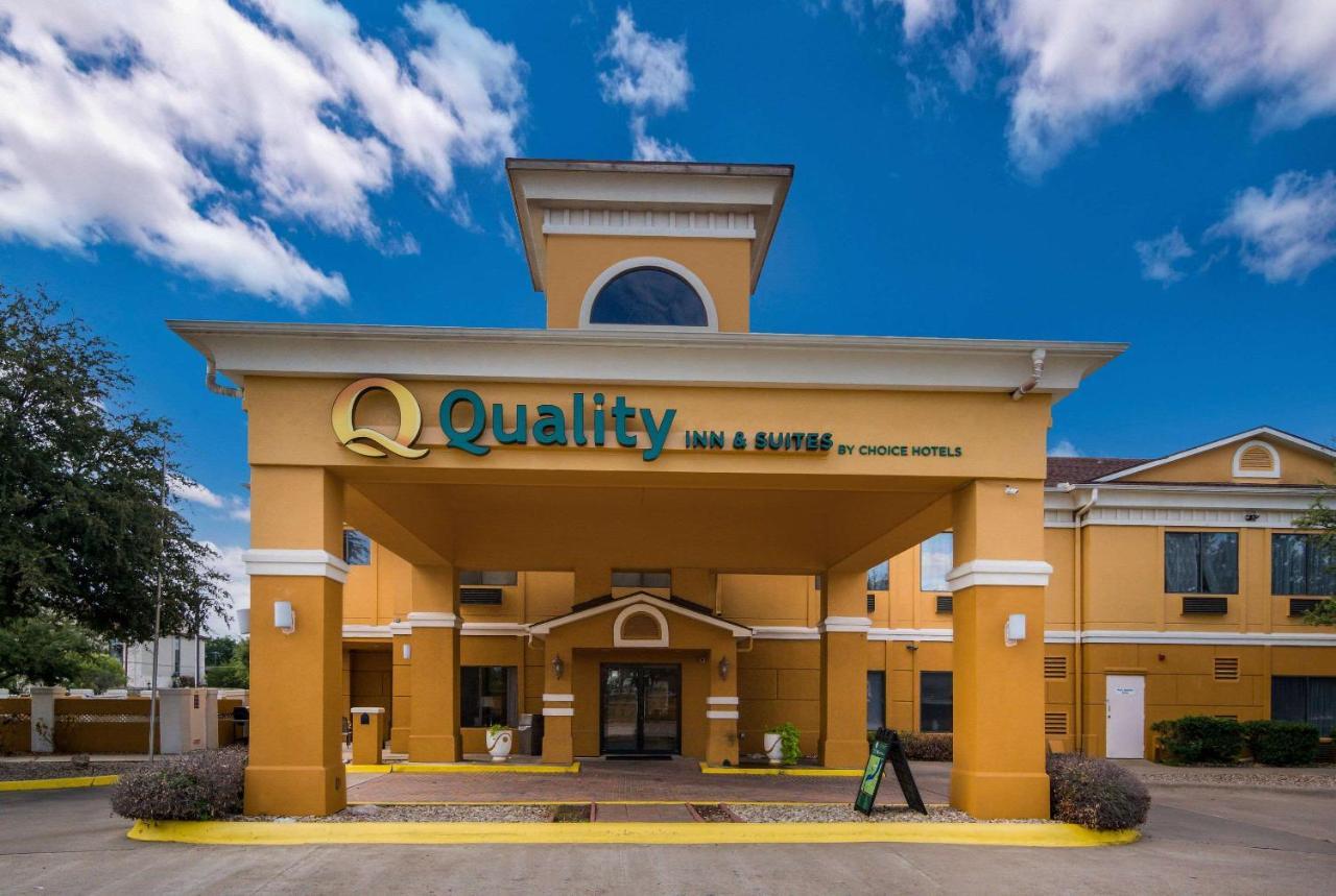 Quality Inn & Suites - Granbury Exterior photo